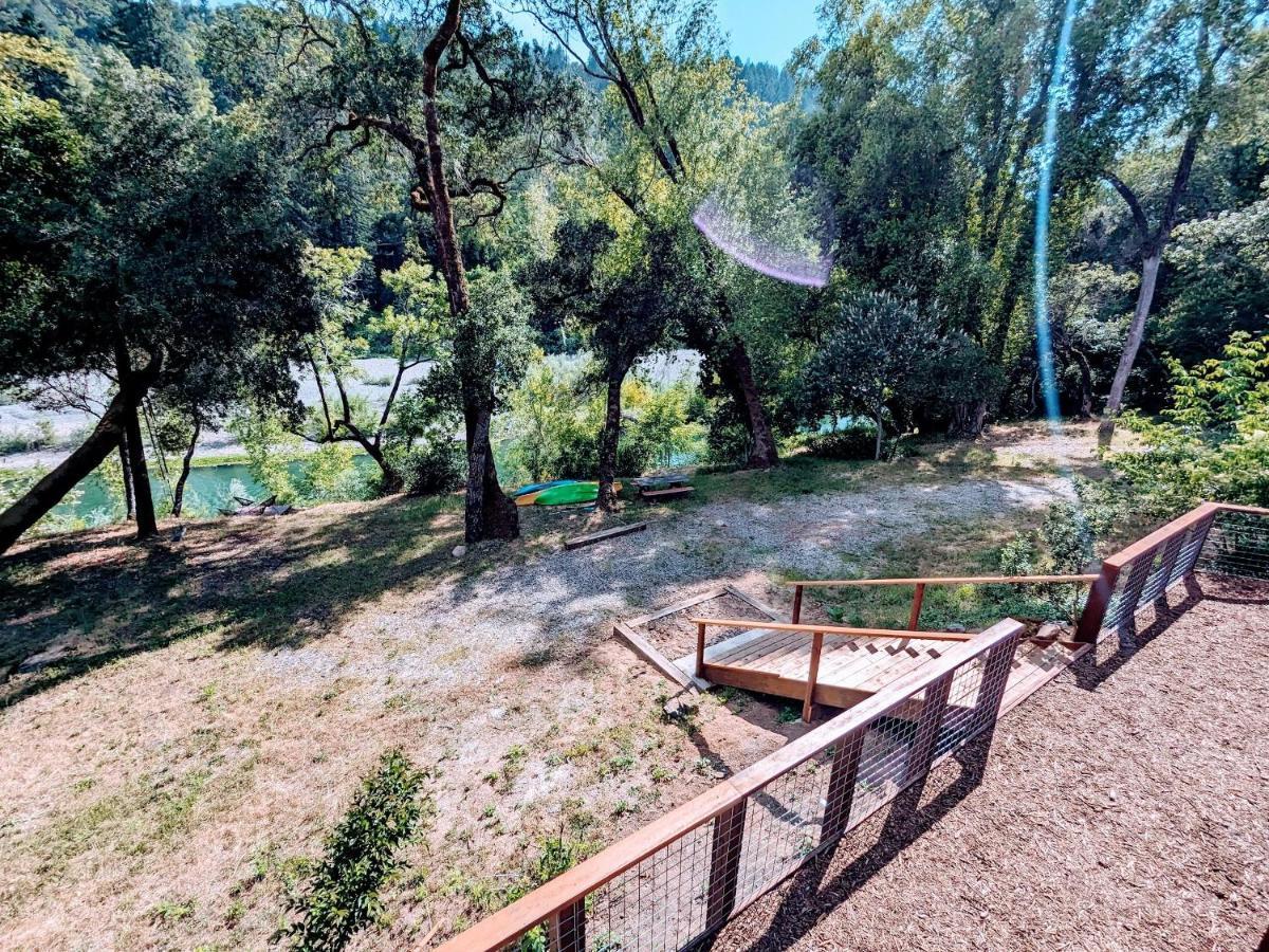 Rivers Breeze Relaxing Riverside Cabin With Private Suite Kayaks Healdsburg Kültér fotó